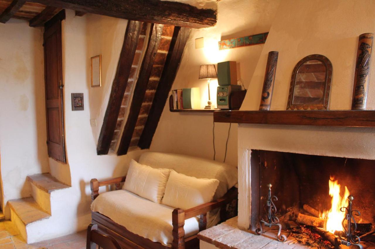 Petite Maison, Nel Borgo Di شيتونا المظهر الخارجي الصورة