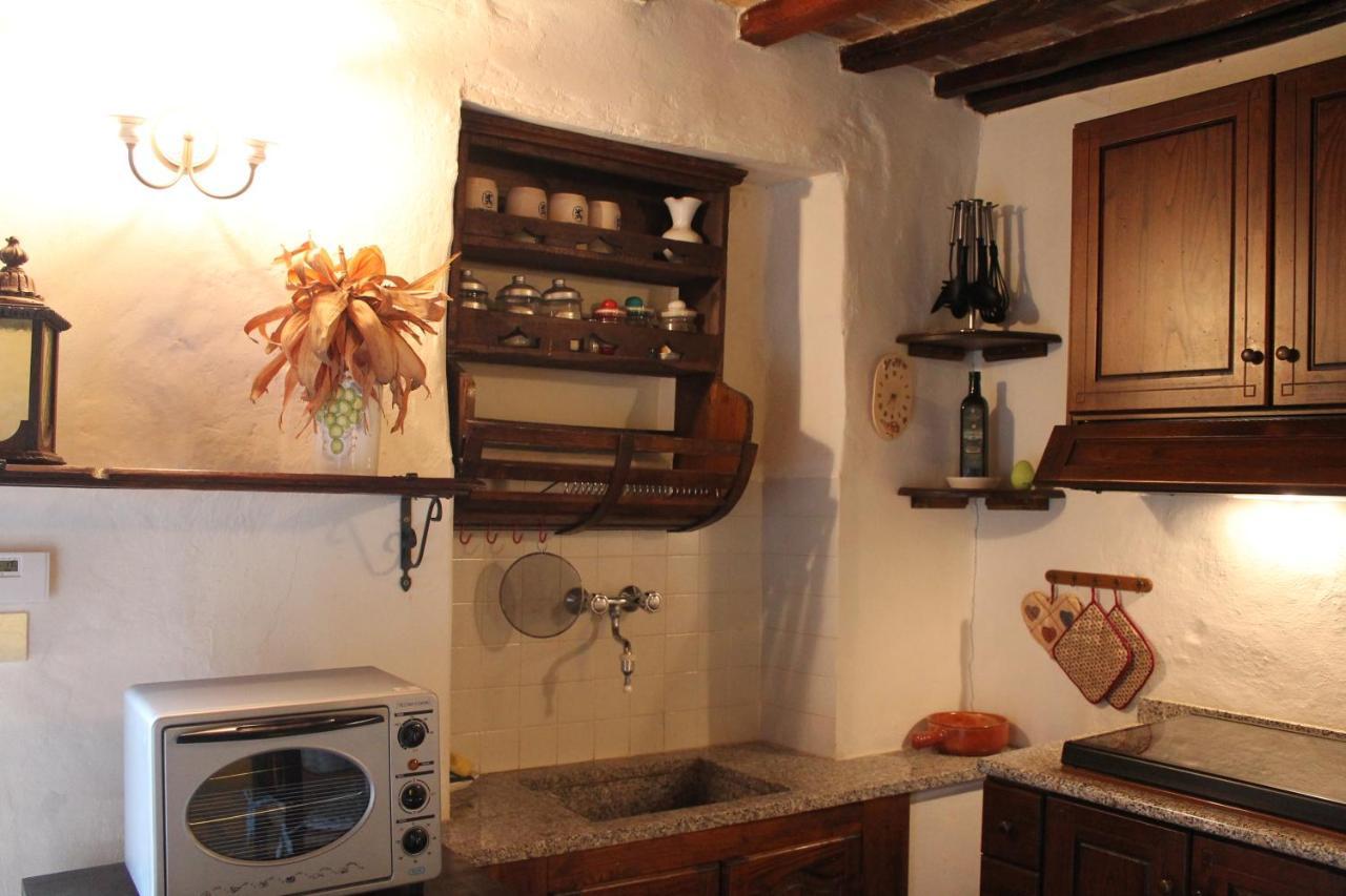 Petite Maison, Nel Borgo Di شيتونا المظهر الخارجي الصورة